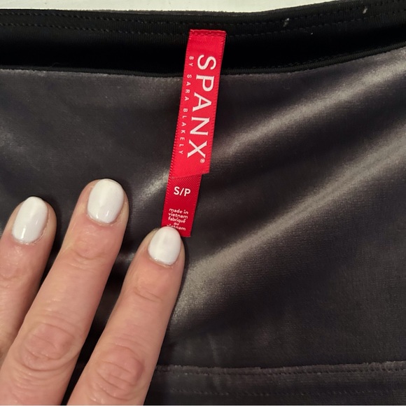 Spanx velvet leggings - Picture 4 of 7